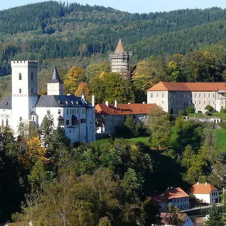 Mestansky Dum Rožmberk nad Vltavou